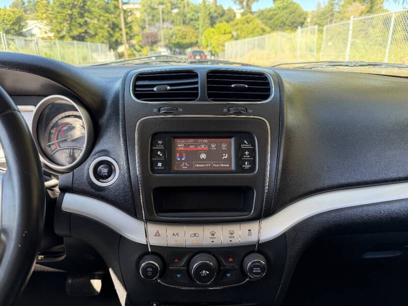 2015 Dodge Journey American Value Package