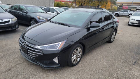 2019 Hyundai Elantra SE