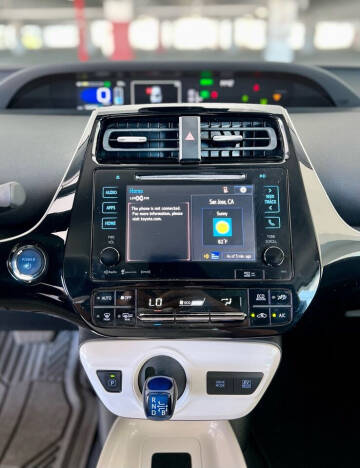 2016 Toyota Prius Four