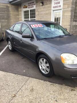 2005 Ford Five Hundred for sale at Rod's Automotive in Cincinnati OH