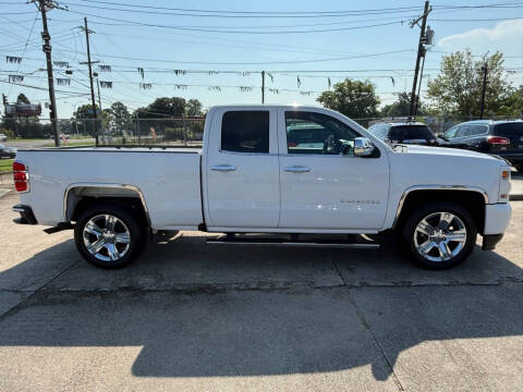 2017 Chevrolet Silverado 1500 Custom