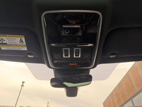 2018 Land Rover Range Rover Velar P250 R-Dynamic HSE