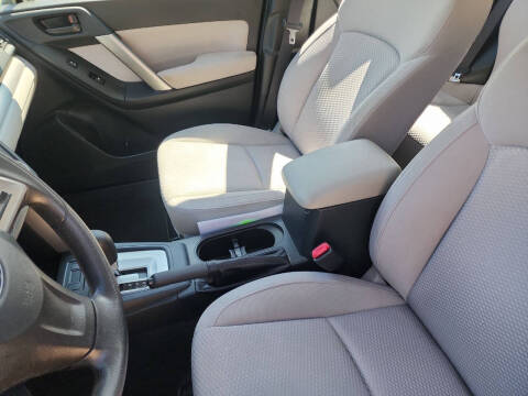 2015 Subaru Forester 2.5i