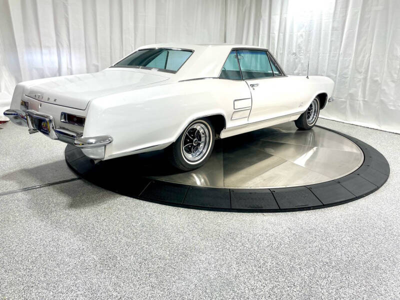 1963 Buick Riviera