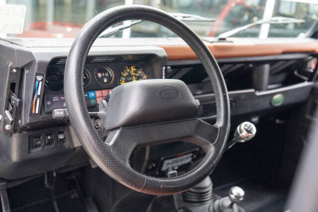 1990 Land Rover Defender