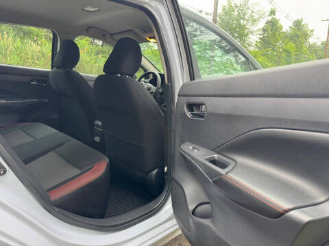 2024 Nissan Versa SR