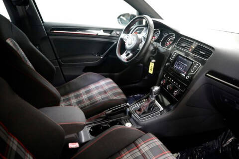 2015 Volkswagen Golf GTI S