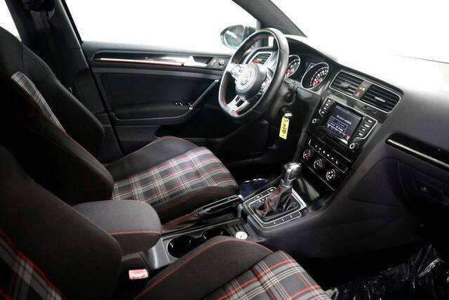 2015 Volkswagen Golf GTI S