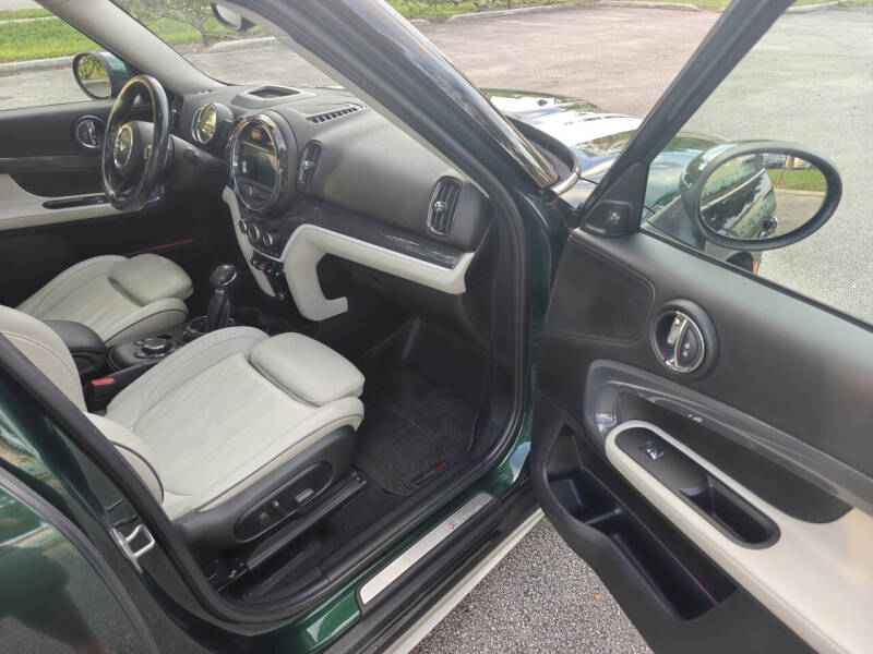 2017 MINI Countryman Cooper S