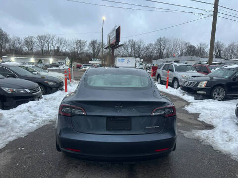 2020 Tesla Model 3 Long Range