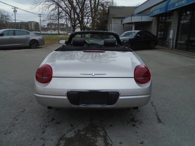 2005 Ford Thunderbird Deluxe