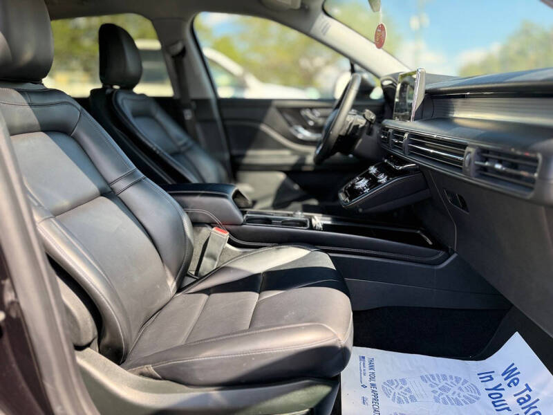 2022 Lincoln Corsair Standard