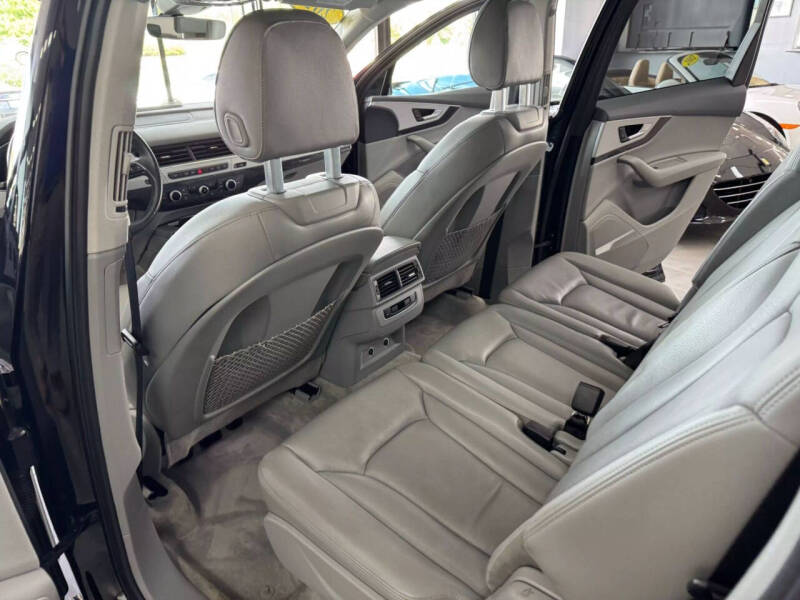 2018 Audi Q7 2.0T quattro Premium Plus