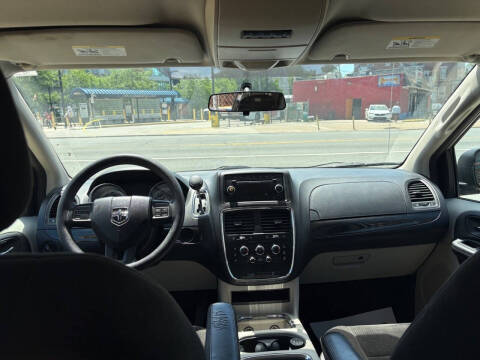 2012 Dodge Grand Caravan SXT