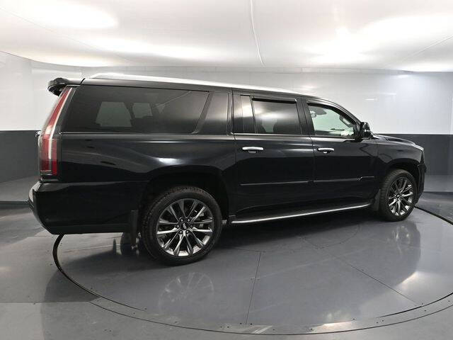 2019 Cadillac Escalade ESV Luxury