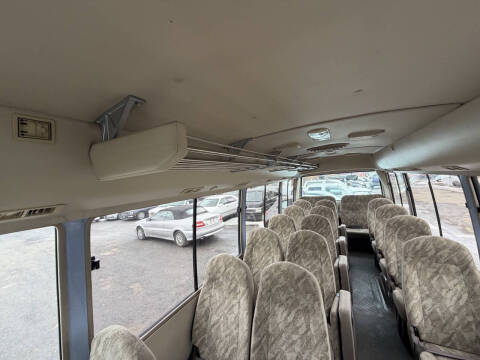 2000 Mitsubishi Rosa