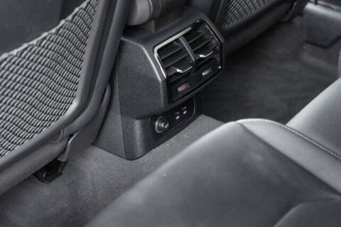 2022 Audi Q3 quattro S line Prem Plus 45 TFSI