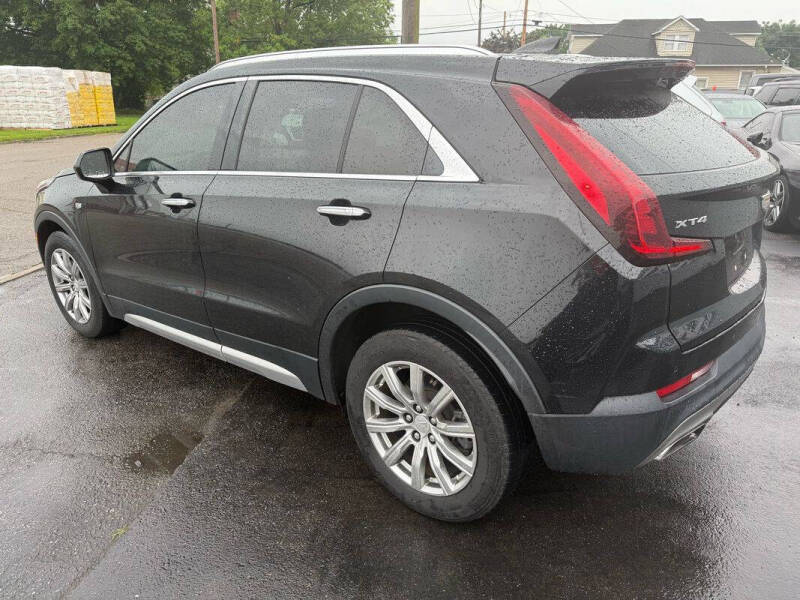 2019 Cadillac XT4 Premium Luxury
