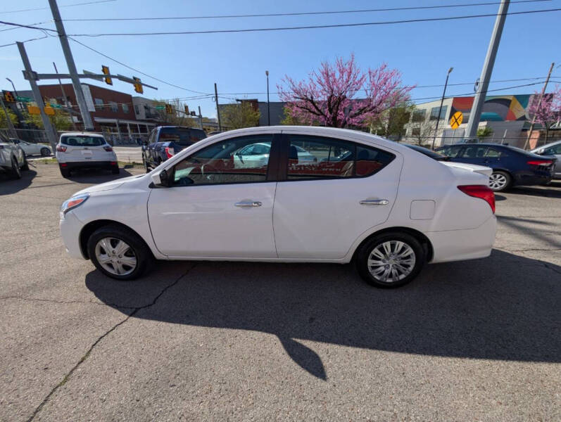 2018 Nissan Versa