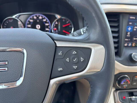 2022 GMC Acadia Denali