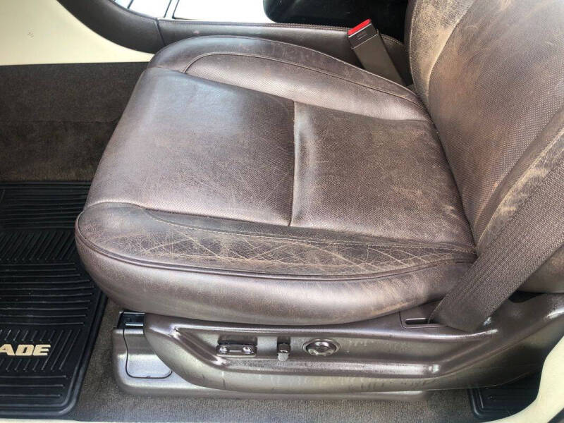 2013 Cadillac Escalade Platinum Edition