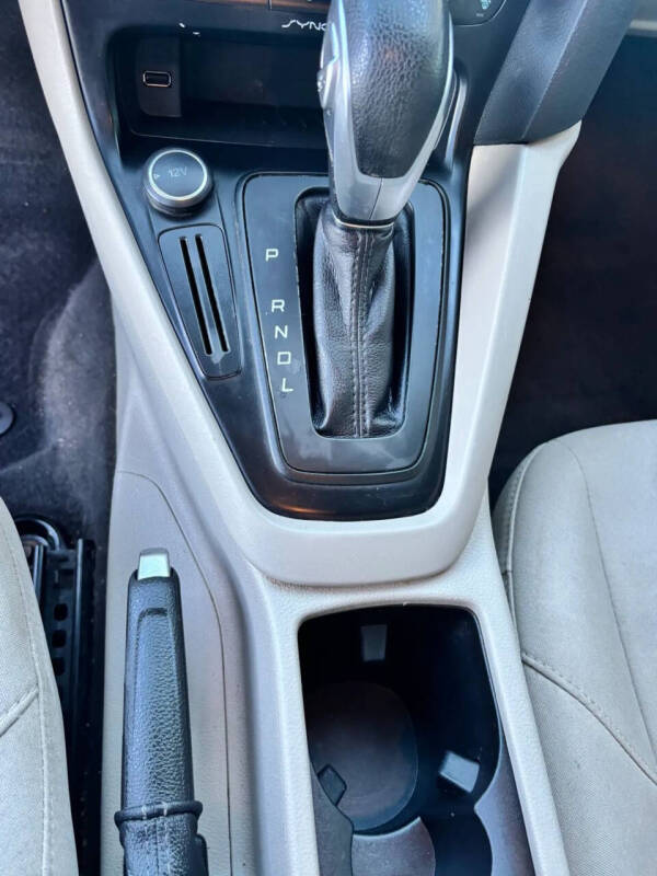 2017 Ford Focus SE