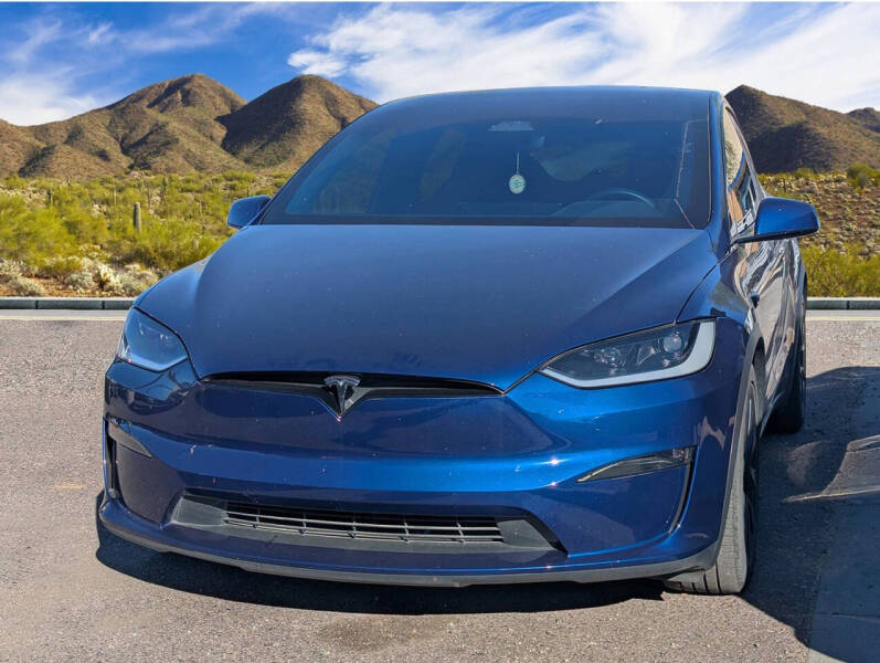 2023 Tesla Model X Standard Range