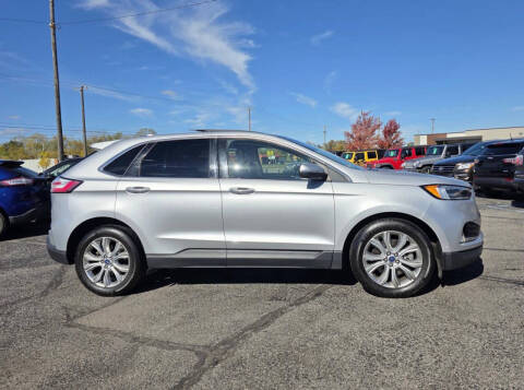 2019 Ford Edge Titanium