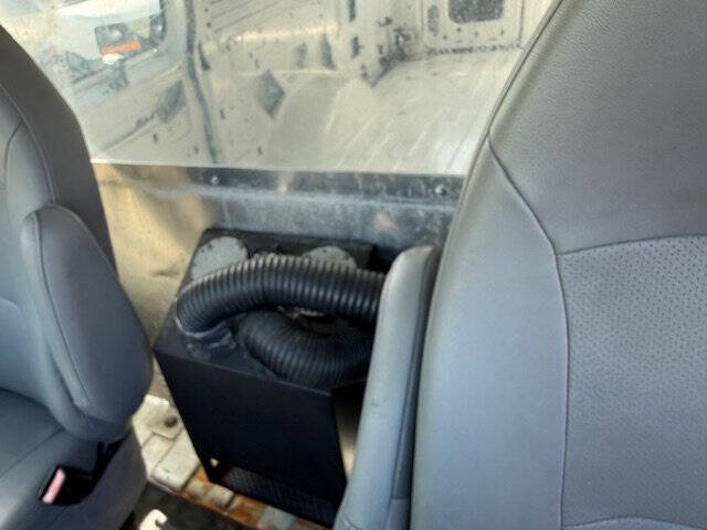 2006 Ford E-Series E-350 SD