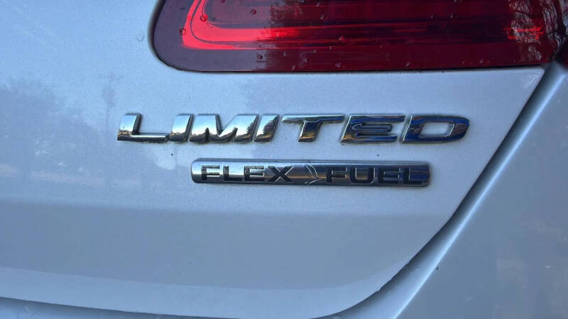 2017 Ford Taurus Limited