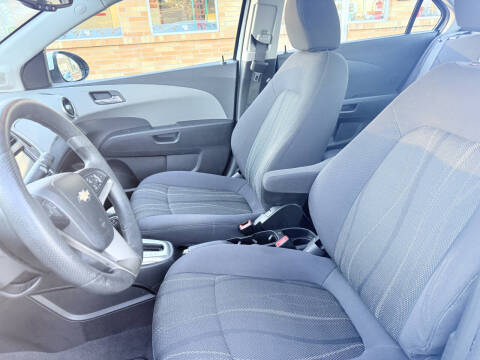 2014 Chevrolet Sonic LT Auto