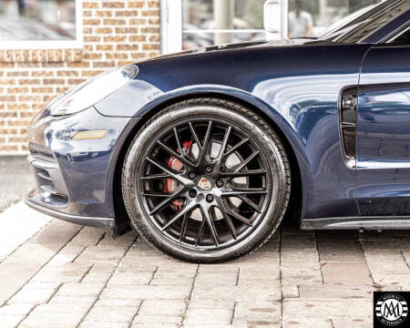 2018 Porsche Panamera