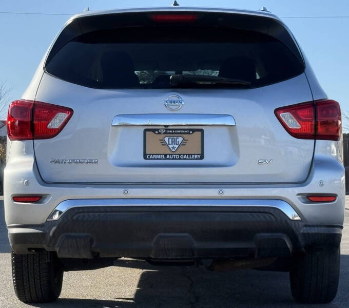 2017 Nissan Pathfinder SV