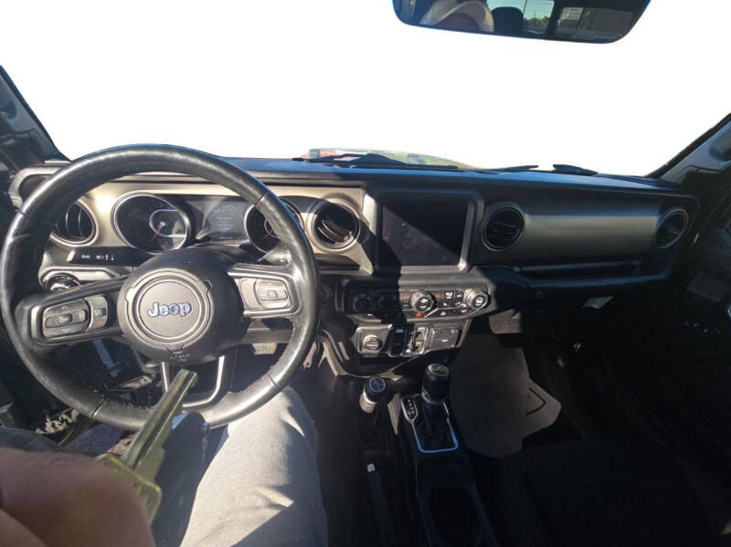 2021 Jeep Gladiator Willys