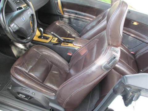 2011 Volvo C70 T5