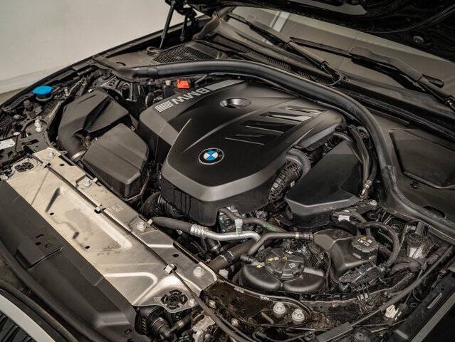 2025 BMW 3 Series 330i xDrive