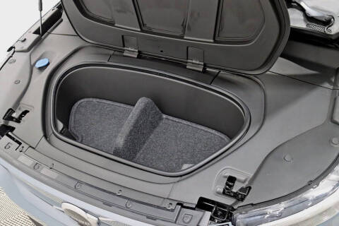 2021 Volvo XC40 Recharge Pure Electric P8