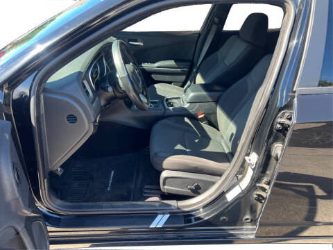 2017 Dodge Charger SXT