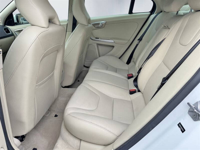 2016 Volvo S60 T5 Premier