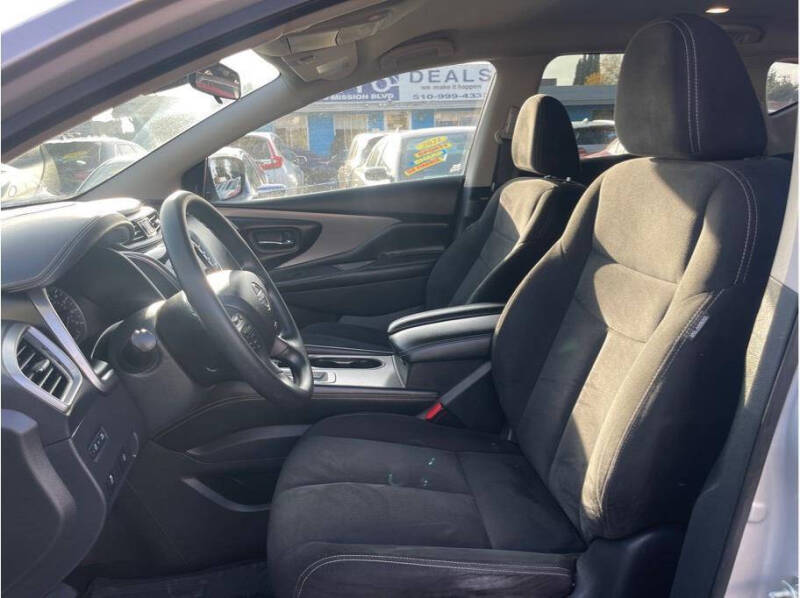 2023 Nissan Murano S