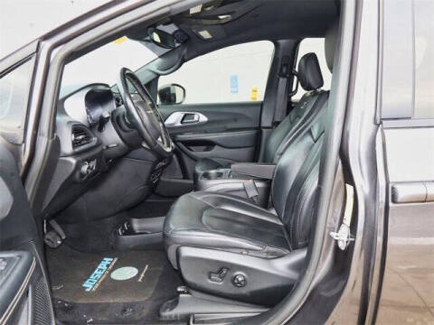 2019 Chrysler Pacifica Touring L Plus