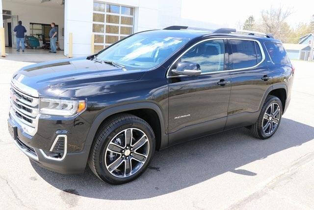 2021 GMC Acadia SLT