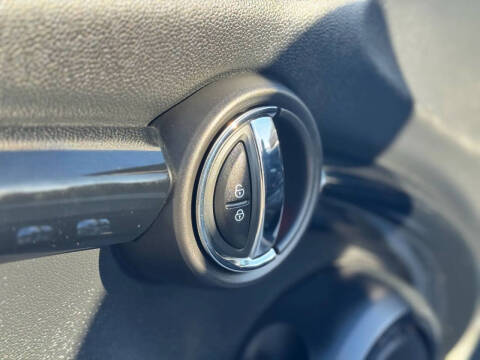 2017 MINI Convertible John Cooper Works