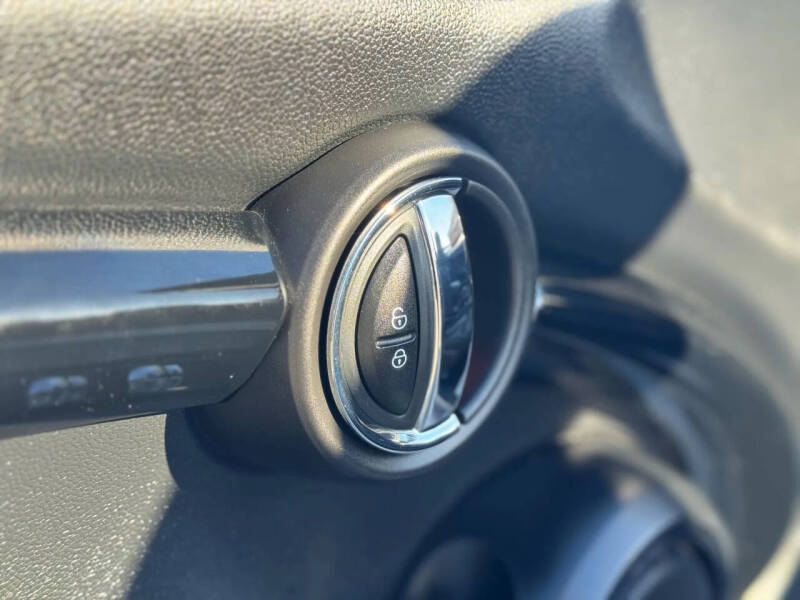 2017 MINI Convertible John Cooper Works