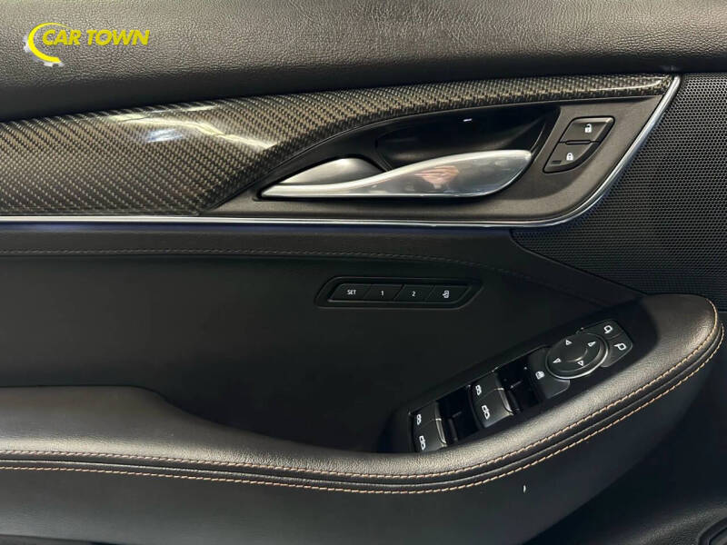 2024 Cadillac CT5 Sport