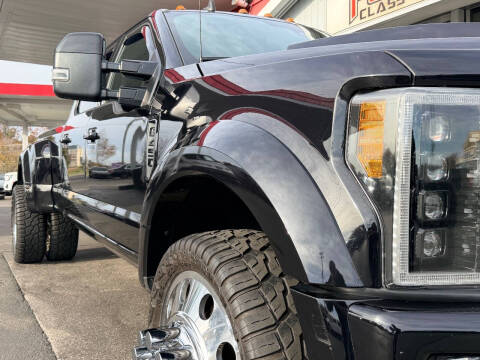 2019 Ford F-450 Super Duty Lariat