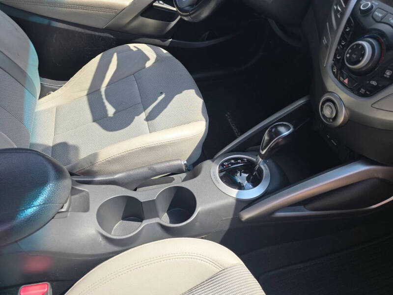 2013 Hyundai Veloster