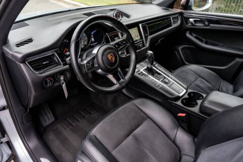 2016 Porsche Macan S