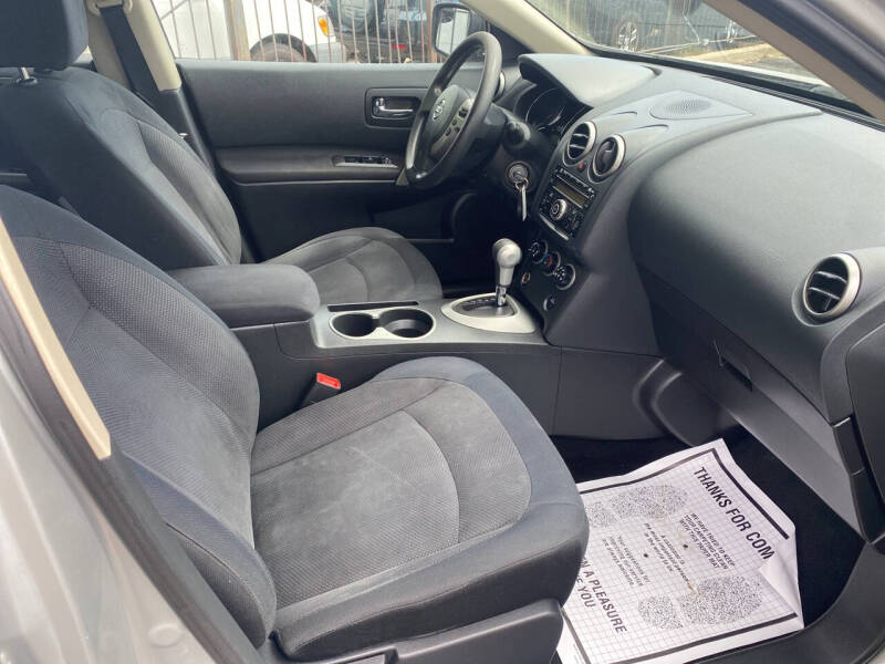 2011 Nissan Rogue S