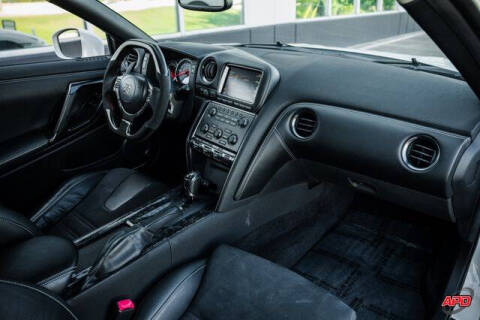 2014 Nissan GT-R Premium